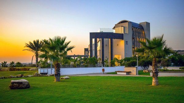Comment devenir agent immobilier dans le secteur du luxe ?